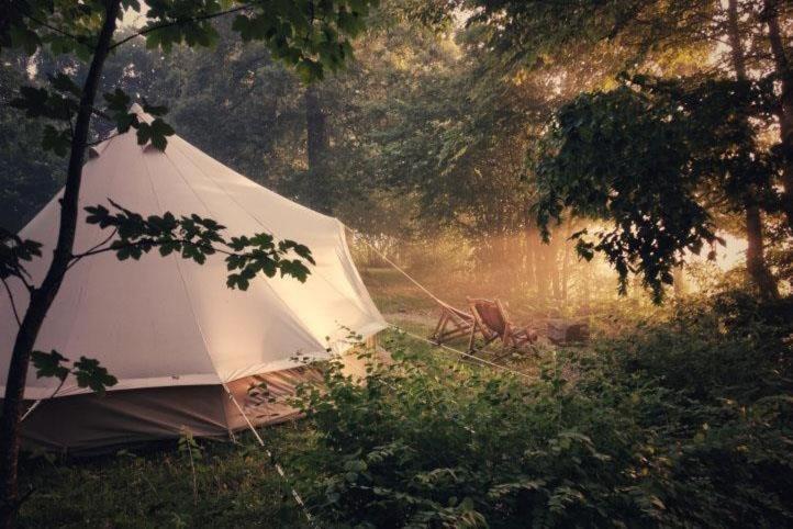 Camping Etang Du Camp Senergues Luaran gambar