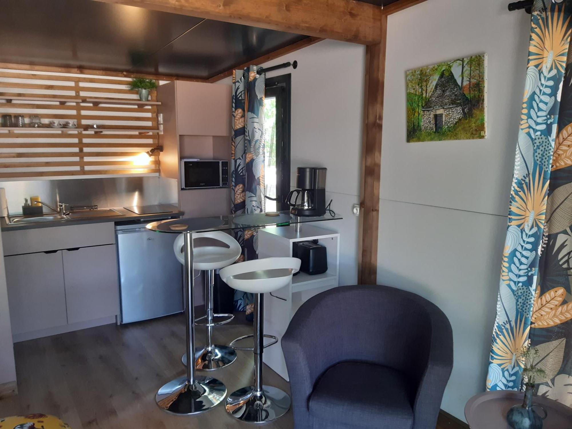 Camping Etang Du Camp Senergues Luaran gambar